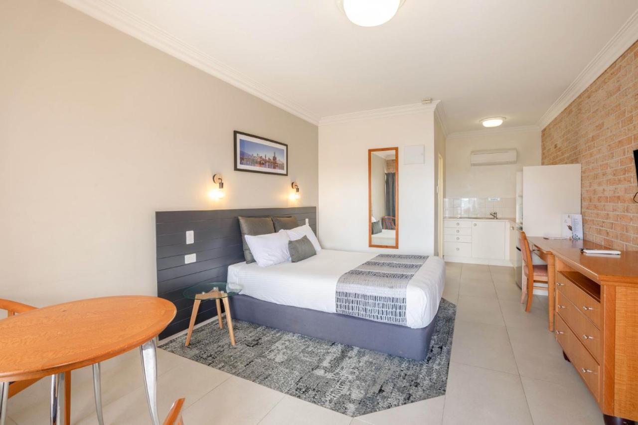 Coopers Colonial Motel Μπρίσμπεϊν Εξωτερικό φωτογραφία